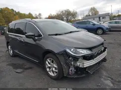 2C4RC1EGXKR702796 2019 CHRYSLER PACIFICA