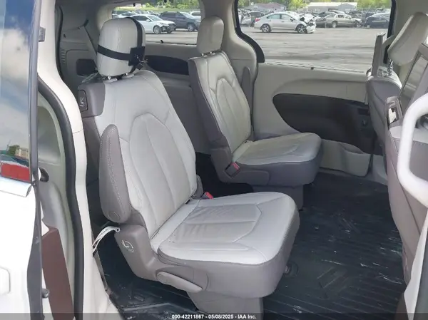 2C4RC1EGXKR706170 2019 CHRYSLER PACIFICA - Image 8