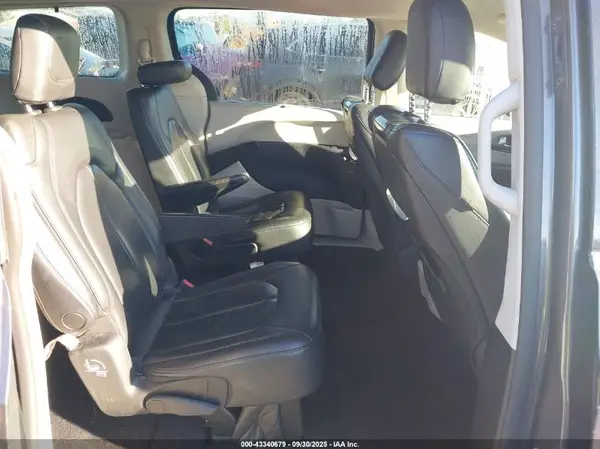 2C4RC1EGXLR126497 2020 CHRYSLER PACIFICA - Image 8