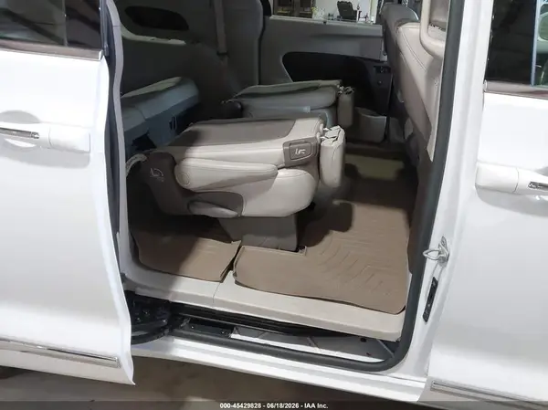 2C4RC1EGXLR230603 2020 CHRYSLER PACIFICA - Image 8