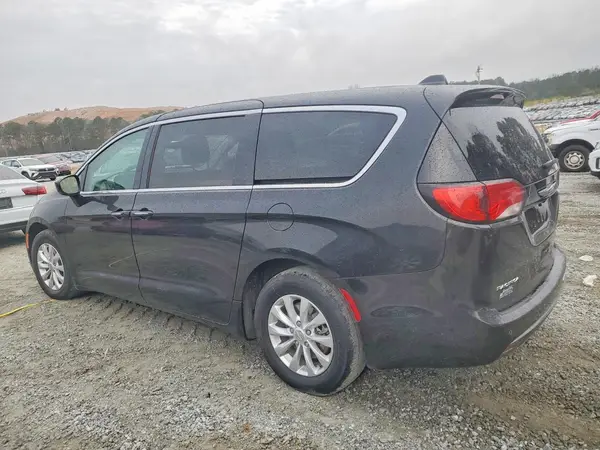 2C4RC1FG0JR102267 2018 CHRYSLER PACIFICA - Image 2