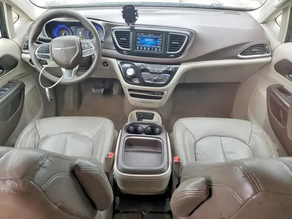 2C4RC1FG0JR102267 2018 CHRYSLER PACIFICA - Image 8