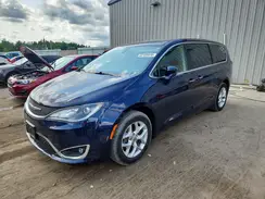 2C4RC1FG0JR113365 2018 CHRYSLER PACIFICA