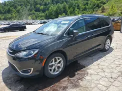 2C4RC1FG0JR157401 2018 CHRYSLER PACIFICA