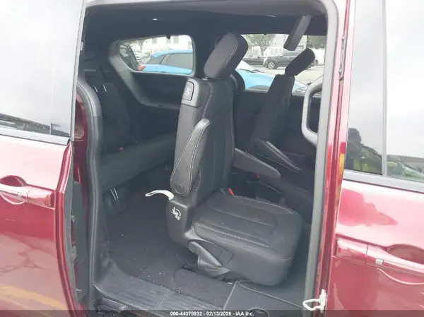 2C4RC1FG0JR204622 2018 CHRYSLER PACIFICA - Image 8