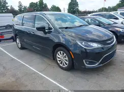 2C4RC1FG0JR257952 2018 CHRYSLER PACIFICA