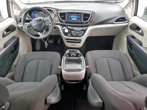 2C4RC1FG0JR279949 2018 CHRYSLER PACIFICA - Image 8