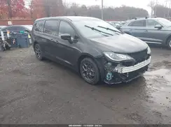 2C4RC1FG0JR287209 2018 CHRYSLER PACIFICA