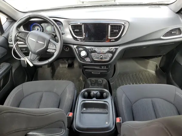 2C4RC1FG0JR318085 2018 CHRYSLER PACIFICA - Image 8