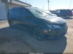 2C4RC1FG0JR333783 2018 CHRYSLER PACIFICA