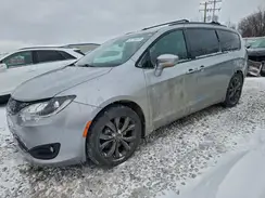2C4RC1FG0JR350180 2018 CHRYSLER PACIFICA