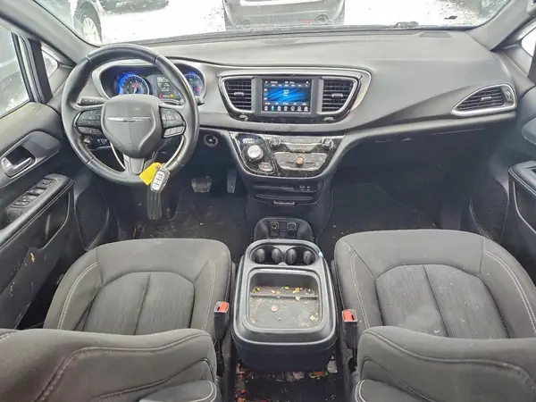 2C4RC1FG0JR350180 2018 CHRYSLER PACIFICA - Image 8