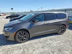 2C4RC1FG0JR353662 2018 CHRYSLER PACIFICA
