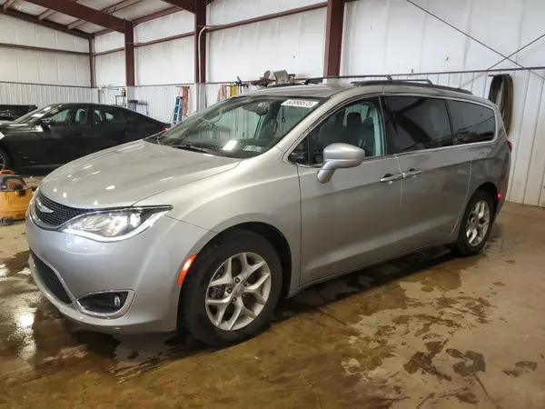 2C4RC1FG0JR356948 2018 CHRYSLER PACIFICA - Image 1