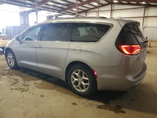 2C4RC1FG0JR356948 2018 CHRYSLER PACIFICA - Image 2
