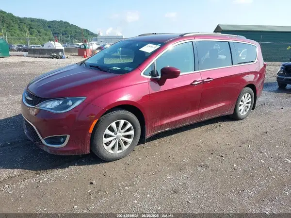 2C4RC1FG0KR507076 2019 CHRYSLER PACIFICA - Image 2