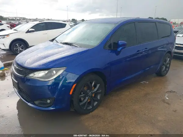 2C4RC1FG0KR581646 2019 CHRYSLER PACIFICA - Image 2