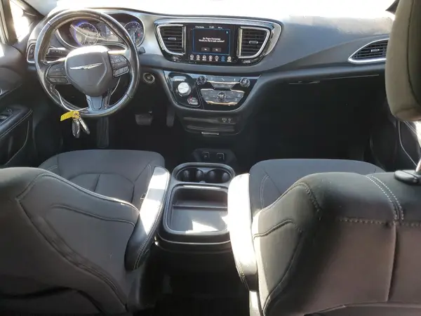 2C4RC1FG0KR593571 2019 CHRYSLER PACIFICA - Image 8