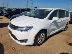 2C4RC1FG0KR594252 2019 CHRYSLER PACIFICA