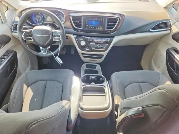 2C4RC1FG0KR594252 2019 CHRYSLER PACIFICA - Image 8