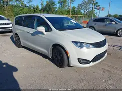 2C4RC1FG0KR686722 2019 CHRYSLER PACIFICA