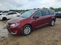 2C4RC1FG0KR702417 2019 CHRYSLER PACIFICA