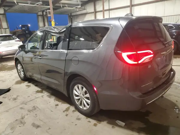 2C4RC1FG0LR100540 2020 CHRYSLER PACIFICA - Image 2