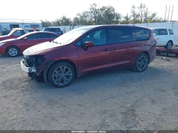 2C4RC1FG0LR116365 2020 CHRYSLER PACIFICA - Image 2
