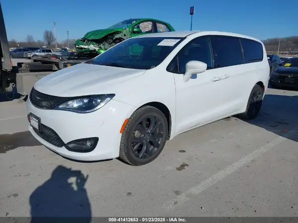 2C4RC1FG0LR150239 2020 CHRYSLER PACIFICA - Image 2