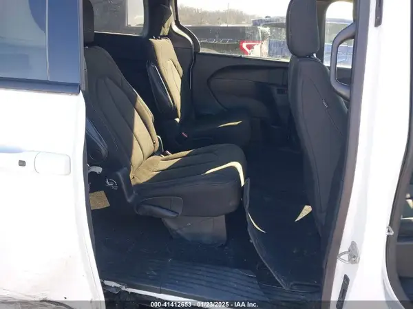 2C4RC1FG0LR150239 2020 CHRYSLER PACIFICA - Image 8