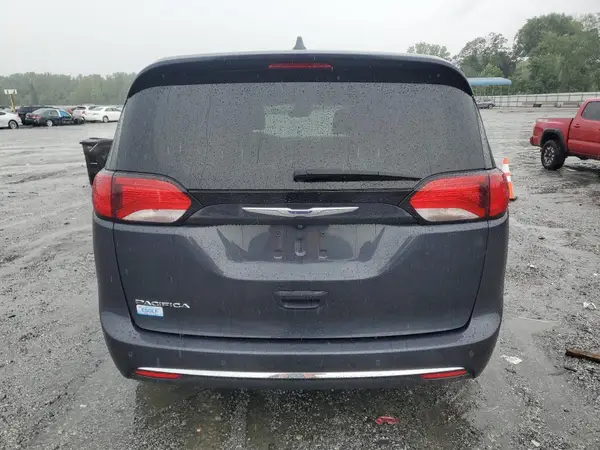 2020 CHRYSLER PACIFICA auction photo 6
