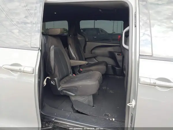 2C4RC1FG0LR249711 2020 CHRYSLER PACIFICA - Image 8