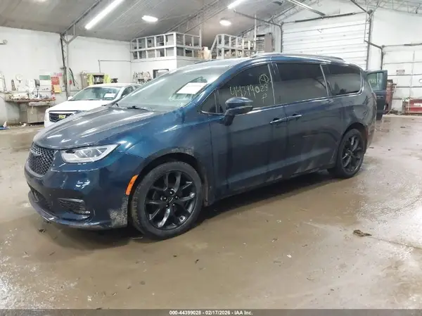 2C4RC1FG0MR593315 2021 CHRYSLER PACIFICA - Image 2