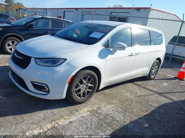 2C4RC1FG0NR103120 2022 CHRYSLER PACIFICA - Image 2