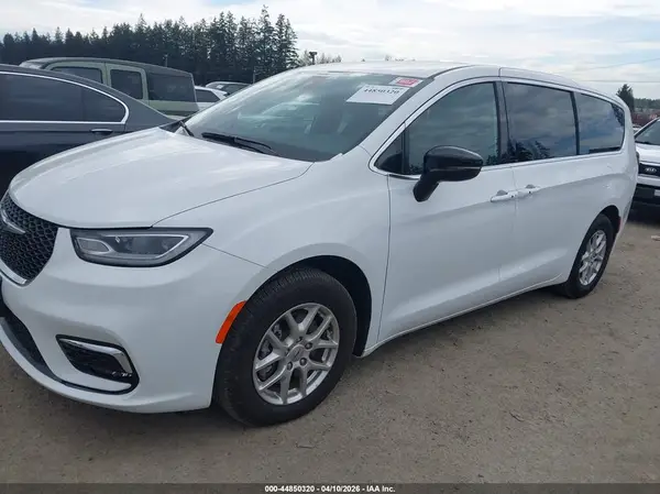 2C4RC1FG0RR145695 2024 CHRYSLER PACIFICA - Image 2