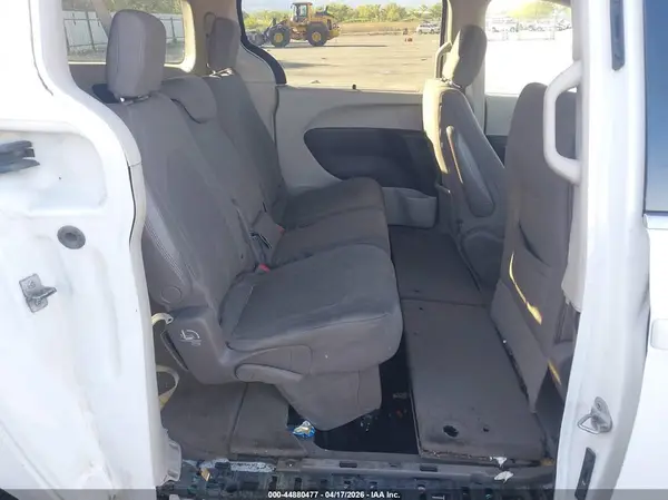 2C4RC1FG1JR101631 2018 CHRYSLER PACIFICA - Image 8