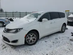 2C4RC1FG1JR106098 2018 CHRYSLER PACIFICA