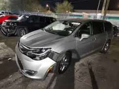 2C4RC1FG1JR126156 2018 CHRYSLER PACIFICA