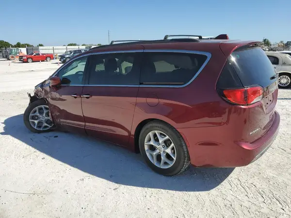 2C4RC1FG1JR126450 2018 CHRYSLER PACIFICA - Image 2