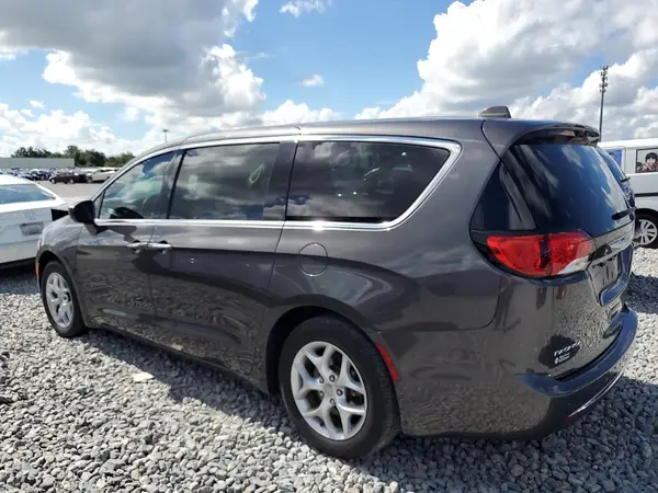 2C4RC1FG1JR127727 2018 CHRYSLER PACIFICA - Image 2