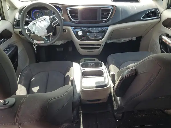 2C4RC1FG1JR127727 2018 CHRYSLER PACIFICA - Image 8