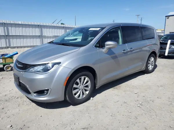 2C4RC1FG1JR132913 2018 CHRYSLER PACIFICA - Image 1
