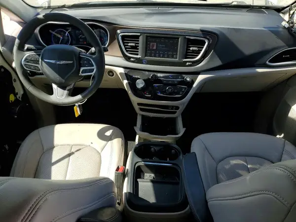 2C4RC1FG1JR163515 2018 CHRYSLER PACIFICA - Image 8