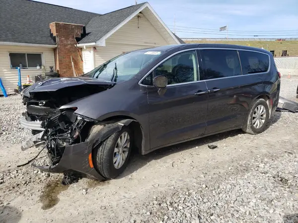 2C4RC1FG1JR174675 2018 CHRYSLER PACIFICA - Image 1