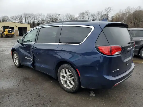 2C4RC1FG1JR178192 2018 CHRYSLER PACIFICA - Image 2