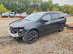 2C4RC1FG1JR204502 2018 CHRYSLER PACIFICA