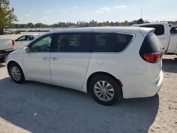 2C4RC1FG1JR212177 2018 CHRYSLER PACIFICA - Image 2