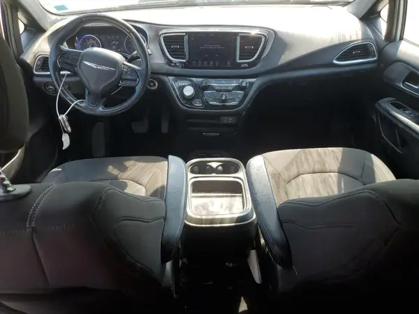 2C4RC1FG1JR227441 2018 CHRYSLER PACIFICA - Image 8