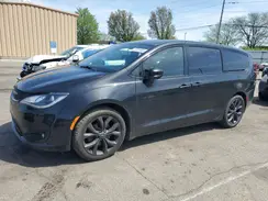 2C4RC1FG1JR272699 2018 CHRYSLER PACIFICA