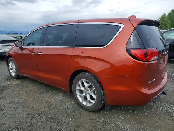 2C4RC1FG1JR340547 2018 CHRYSLER PACIFICA - Image 2